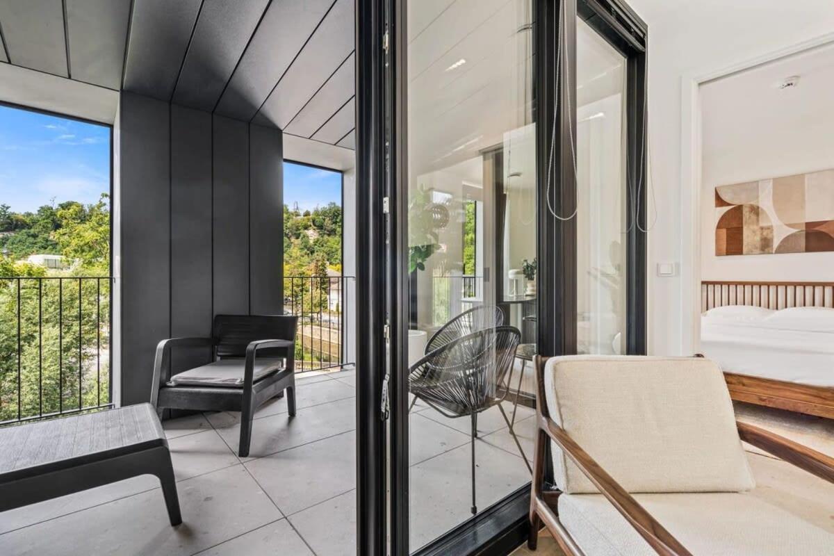 Luxurious 2Br Apt With Balcony In Luxembourg Lejlighed Eksteriør billede