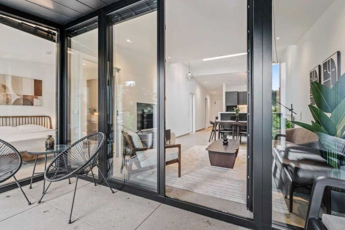 Luxurious 2Br Apt With Balcony In Luxembourg Lejlighed Eksteriør billede