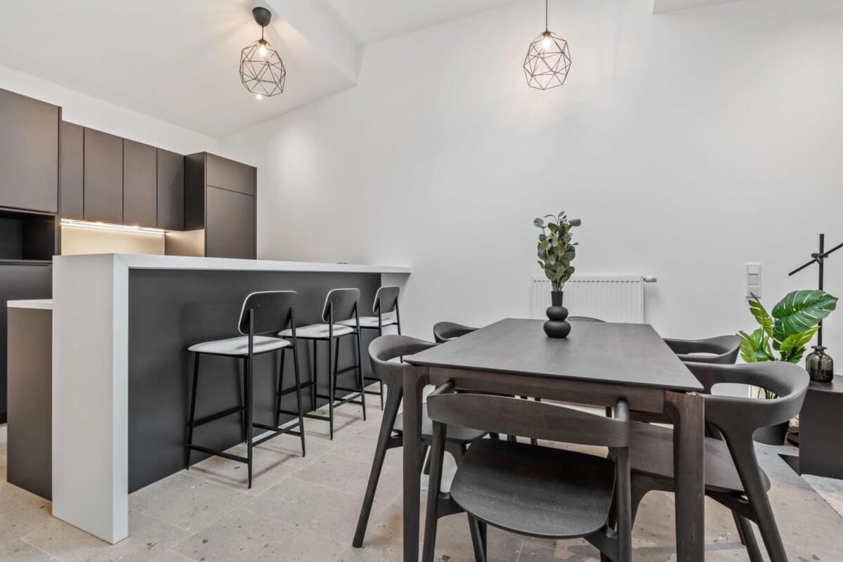 Luxurious 2Br Apt With Balcony In Luxembourg Lejlighed Eksteriør billede