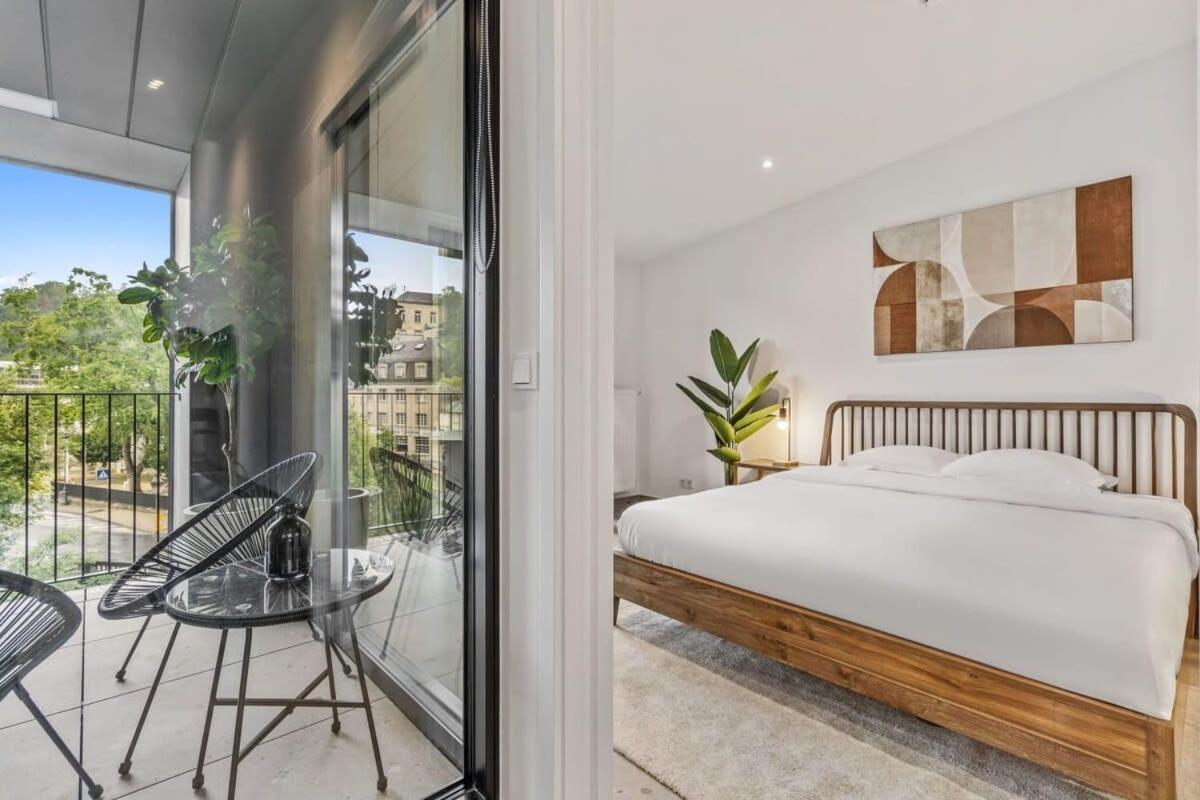 Luxurious 2Br Apt With Balcony In Luxembourg Lejlighed Eksteriør billede