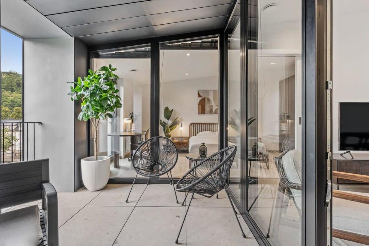 Luxurious 2Br Apt With Balcony In Luxembourg Lejlighed Eksteriør billede