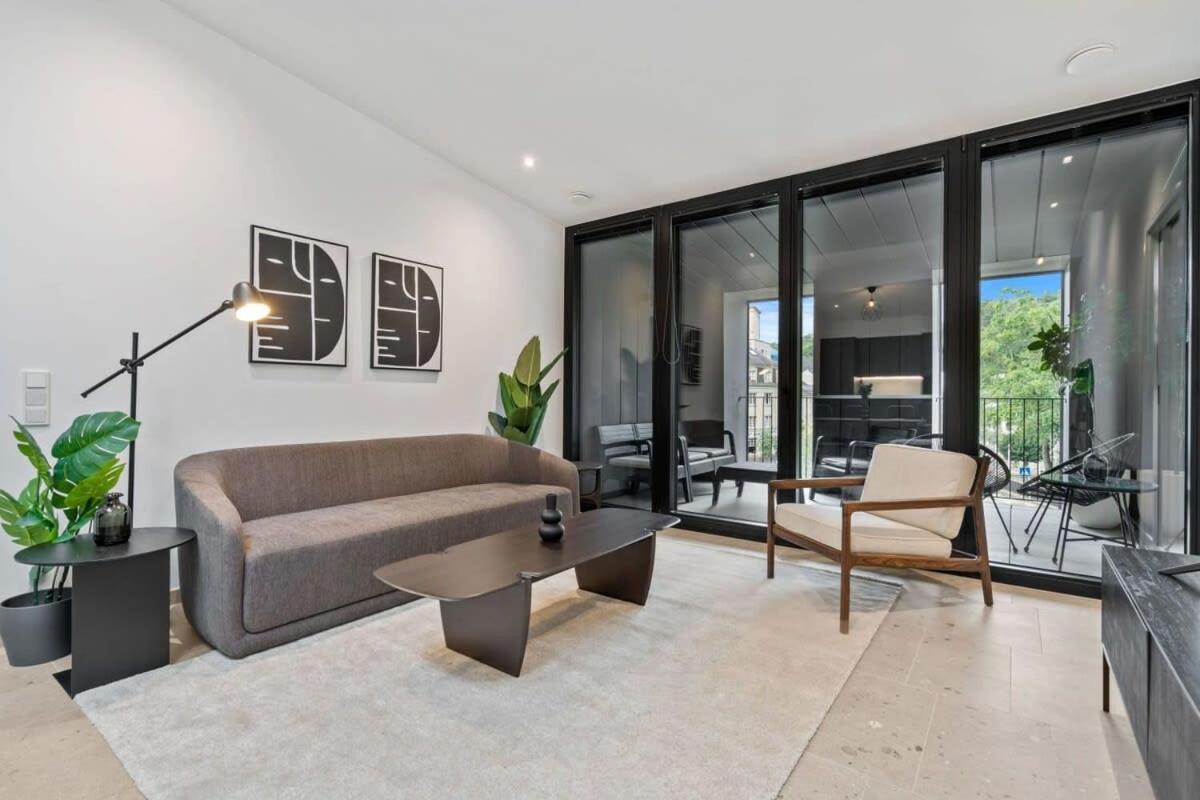 Luxurious 2Br Apt With Balcony In Luxembourg Lejlighed Eksteriør billede